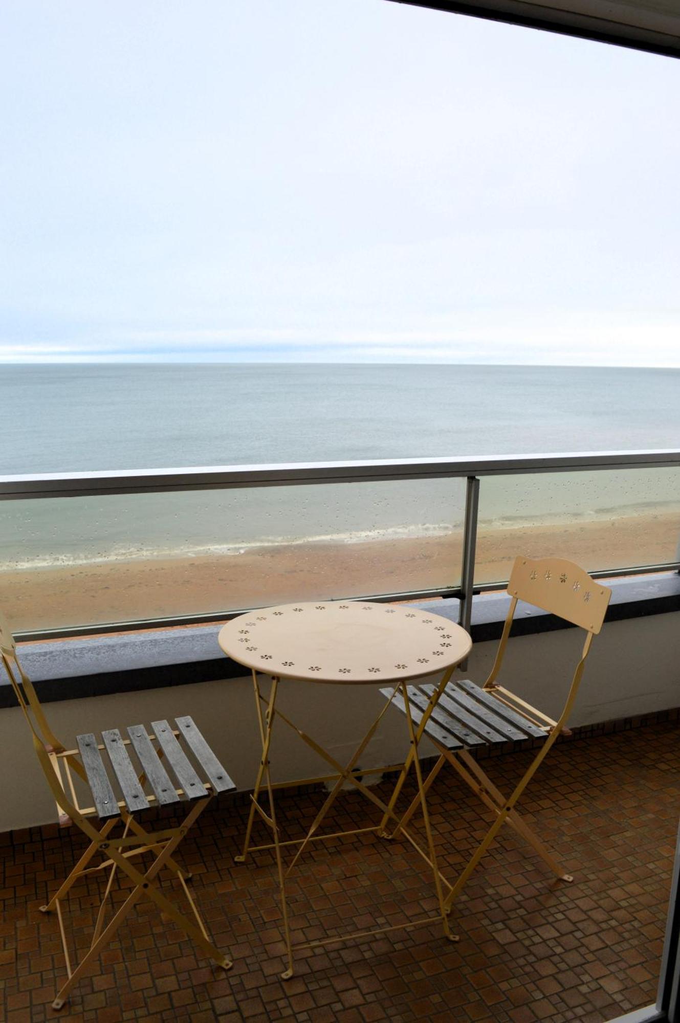 L'Esperluette - Magnifique Vue Mer Et Balcon Курсёль-сюр-Мер Экстерьер фото